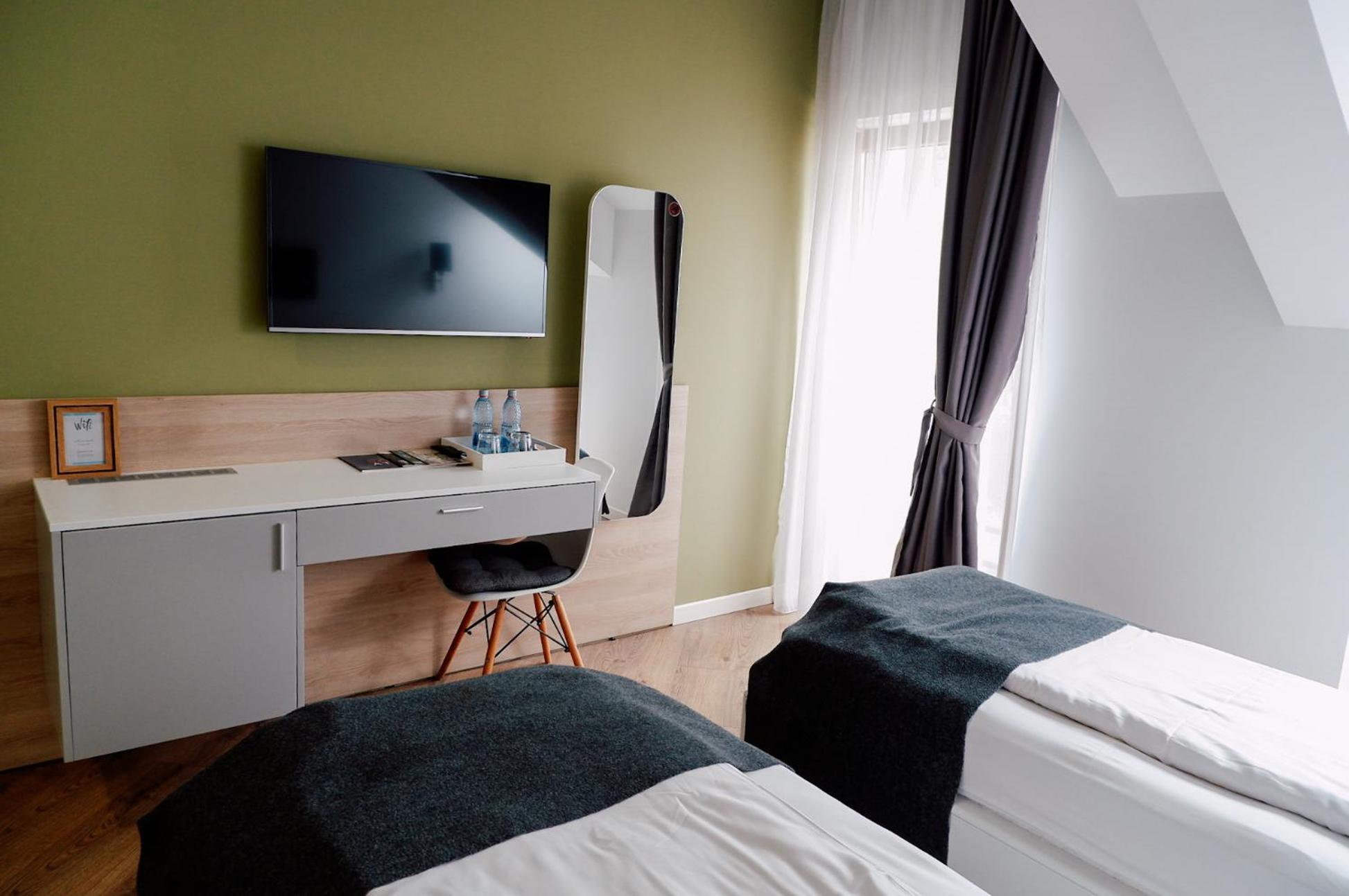 Casa M Hotel Oradea Buitenkant foto