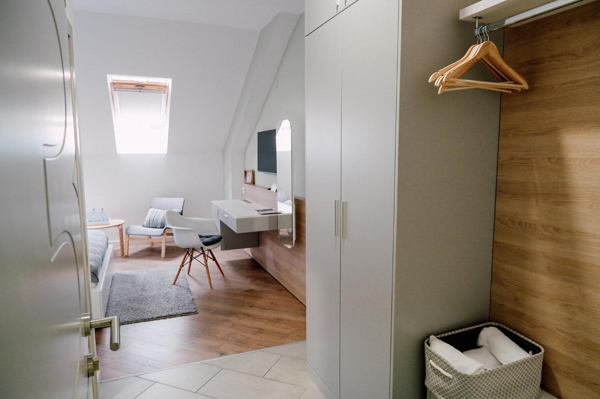 Casa M Hotel Oradea Buitenkant foto
