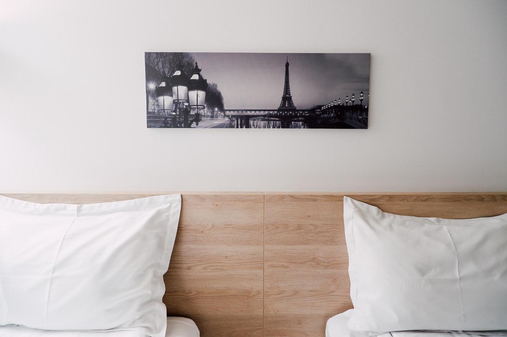 Casa M Hotel Oradea Buitenkant foto
